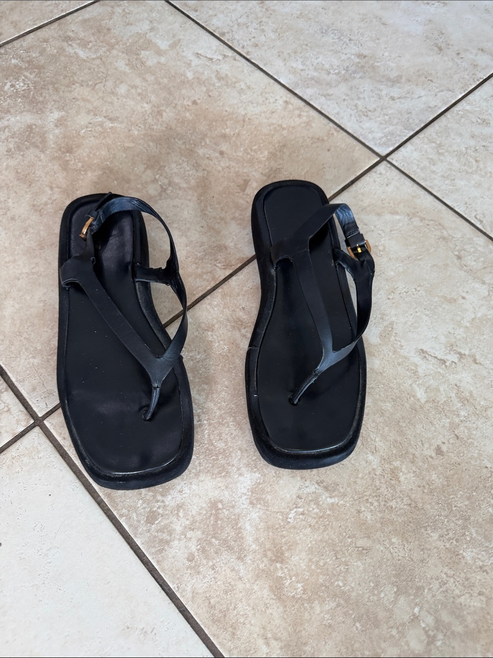 Zara Black Women’s Square-Toe Thong Sandals